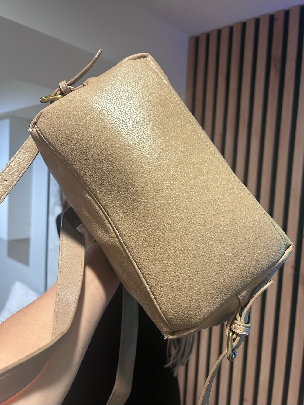 Gucci Pink Beige Leather Drawstring Backpack with Gold GG - Picture 5 of 6